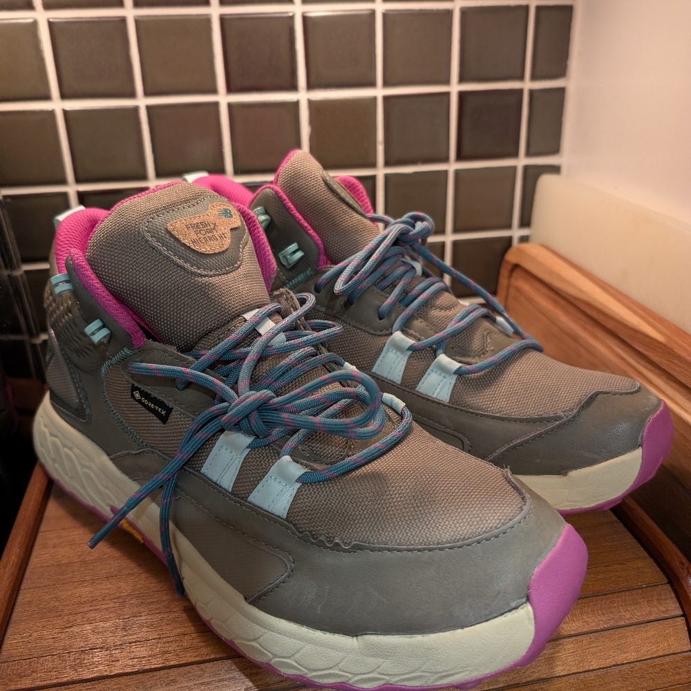 NWOT New Balance Fresh FoamxHierro Mid Gore Tex Shoes,9.5
